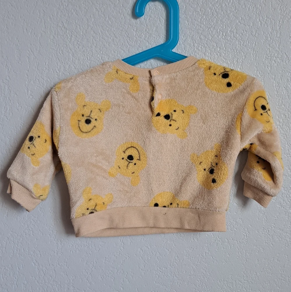 Disney Winnie The Pooh Fuzzy Soft Sweater And Pants Matching Set Size 6M